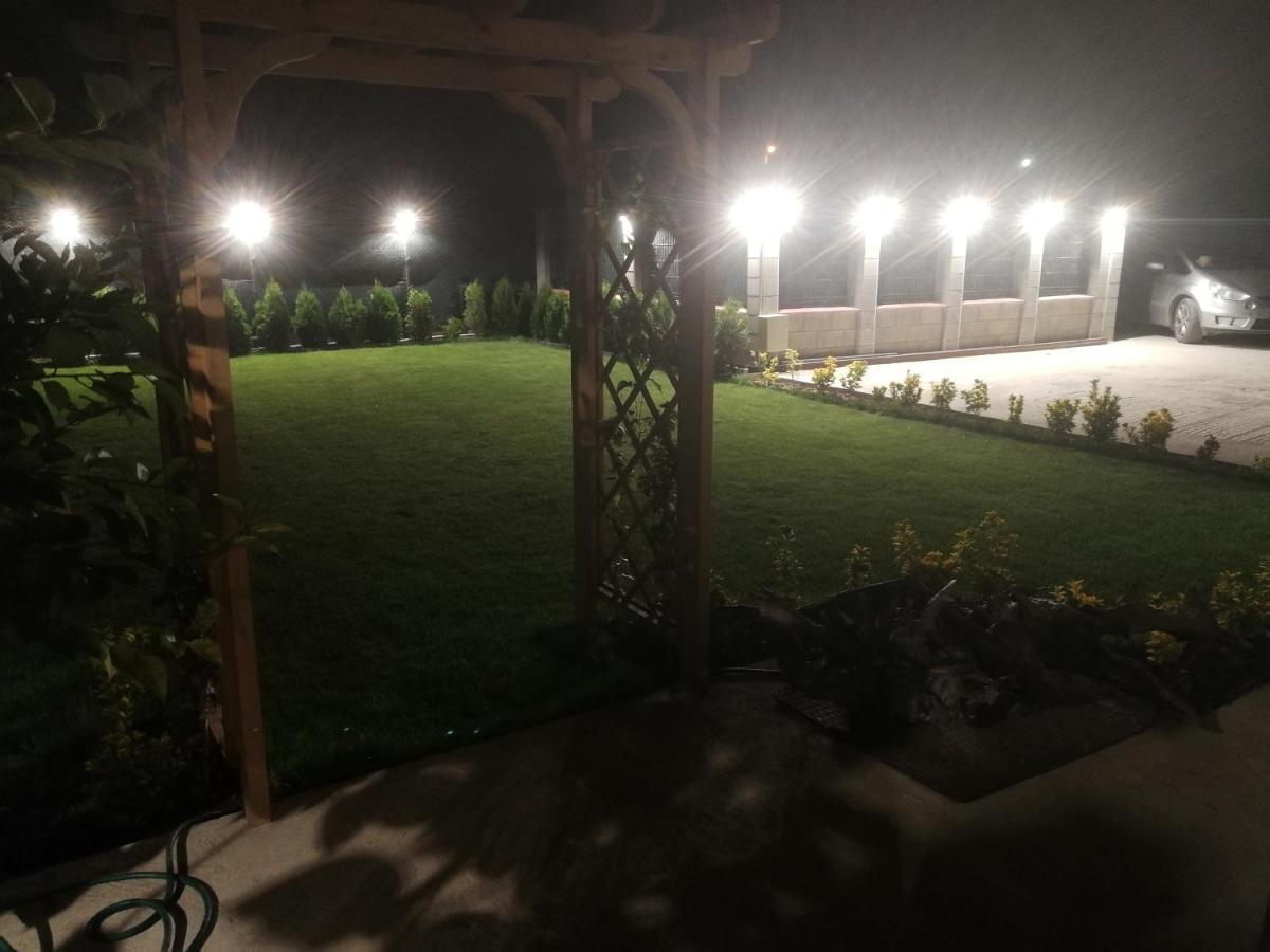 Вила Христови Bŭlgarevo Extérieur photo